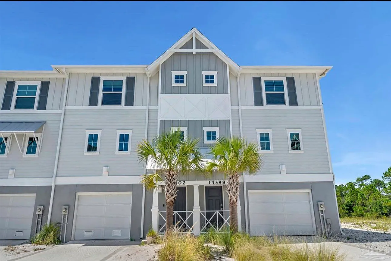 3 bed, 2.5 bath, 1712 sqft, $3,600 — Photo 1