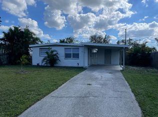 8714 93rd Ave, Seminole, FL 33777