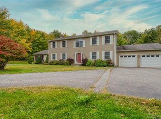 447 Goshen Rd, Litchfield, CT 06759