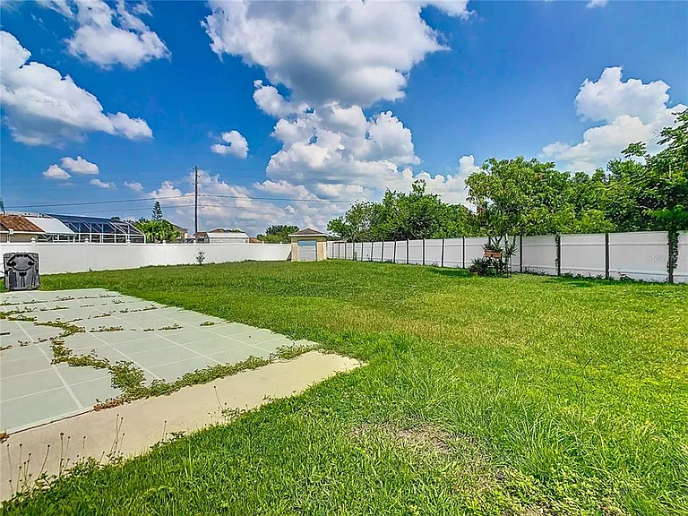 853 Blanc Ct — Photo 41