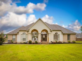 305 Burns Cv, Marion, AR 72364