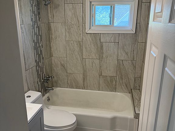 3rd image of 547 E Utica St #3