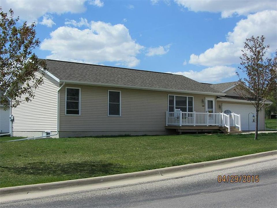 1st image of 1209 1st St