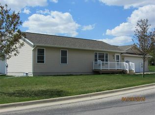 1209 1st St, Grundy Center, IA 50638