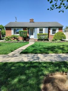 9909 Brookfield St, Livonia, MI, 48150