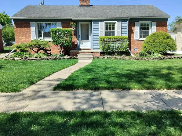 9909 Brookfield St, Livonia, MI 48150