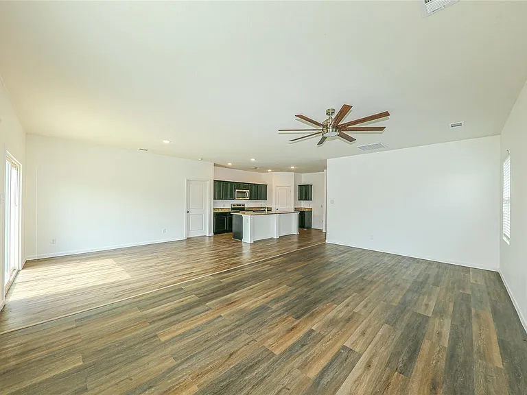 746 Wilshire Dr — Photo 14