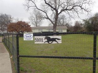 5101 Bowman Rd, Kennedale, TX 76060