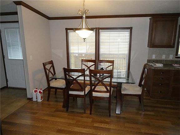 5th image of 502 Thousand Oaks Dr