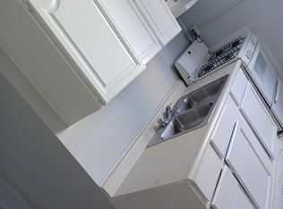 387 Willow St #2, Waterbury, CT 06710