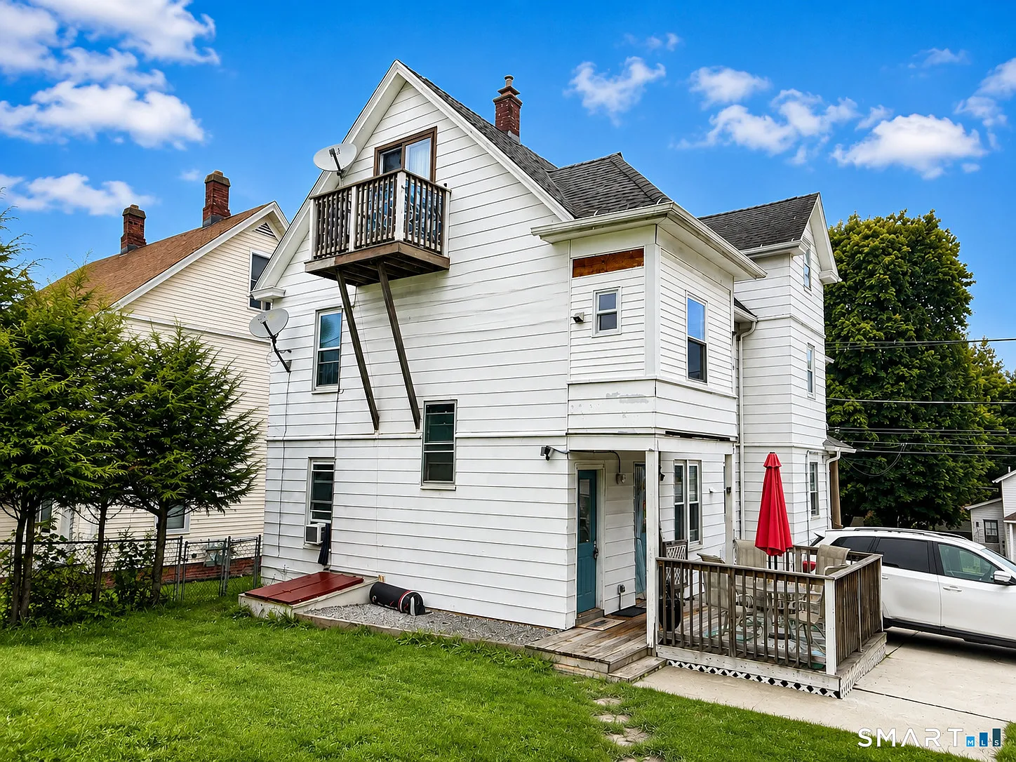 3 bed, 2.0 bath, 1600 sqft, $1,800 — Photo 3