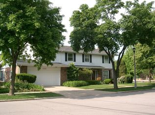 4500 Greenwood St, Skokie, IL