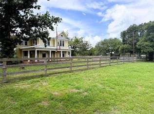 1417 Main St, Industry, TX 78944