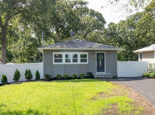 230 Dare Rd, Selden, NY 11784