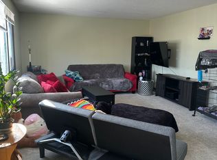 108 5th St N APT 6, Stillwater, MN 55082