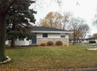 5679 S Lorene Ave, Milwaukee, WI 53221