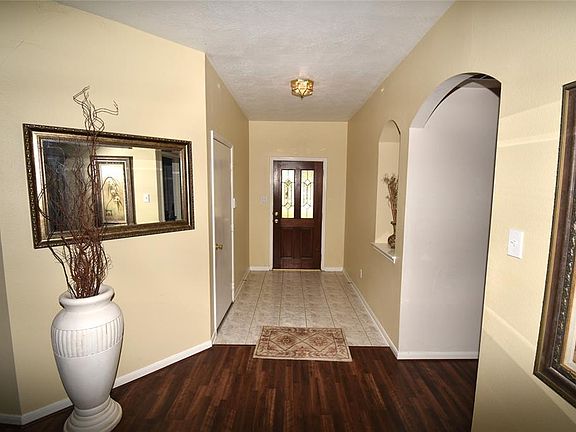 2nd image of 306 Cedar Branch Dr