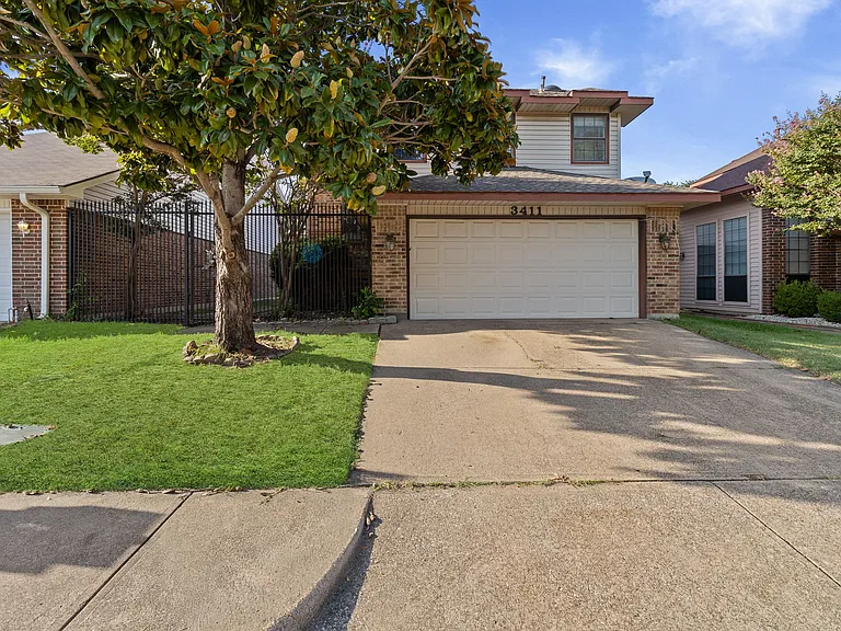 3411 Taurus Dr — Photo 2