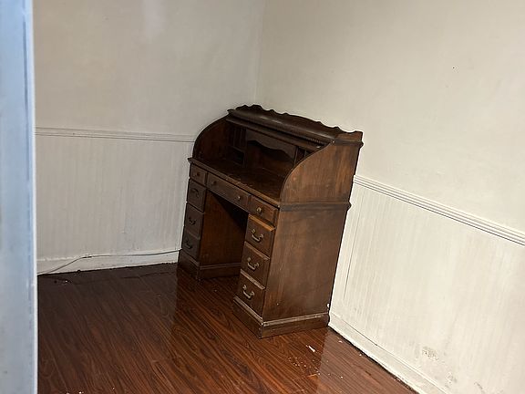 3rd image of 510 N Highland Ave