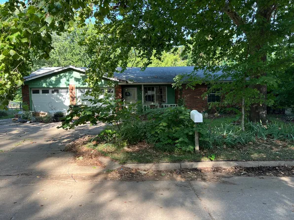 1228 S 31st St, Muskogee, OK 74401