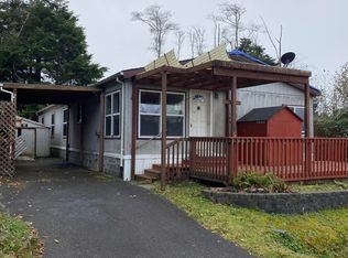 1065 NE 13th Ave, Rockaway Beach, OR 97136