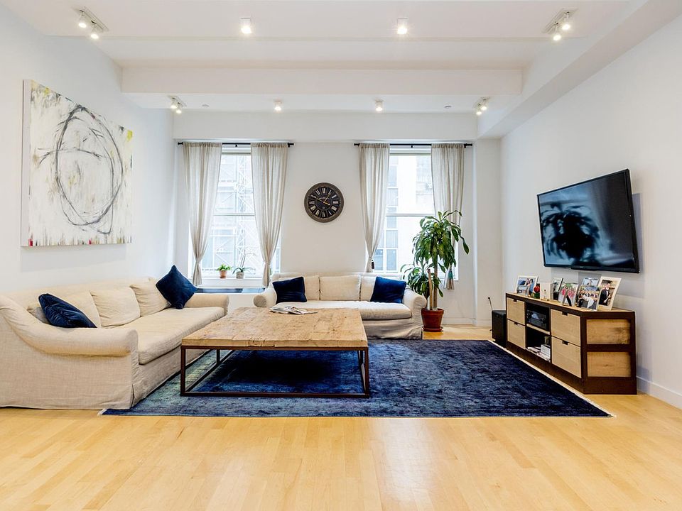 1st image of 15 Broad St APT 814