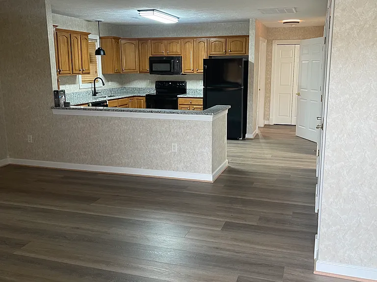 14268 Shelby Cir — Photo 3