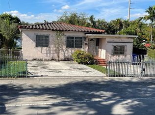 Grapeland Center, Miami, FL 33125