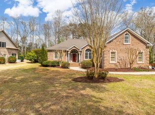 207 Pungo Ln, Chocowinity, NC 27817