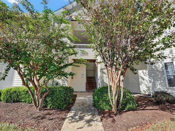 3909 Botsford Court Unit 102, Wilmington, NC 28412