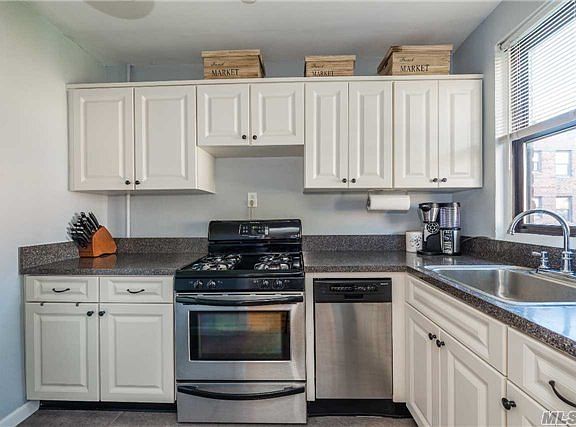 4th image of 1 Jefferson Ave APT D6