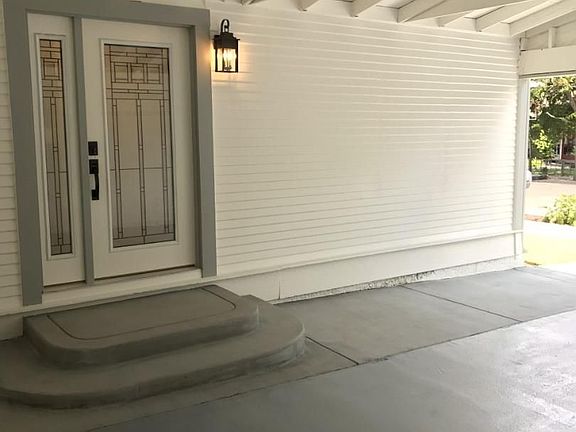 4th image of 415 San Benito Ave