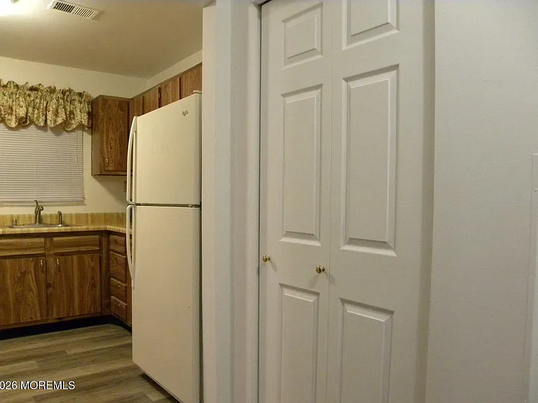 10 Whitecap Way — Photo 3