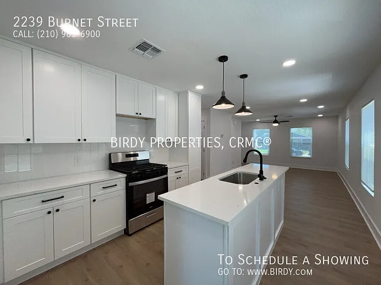 2239 Burnet St — Photo 10