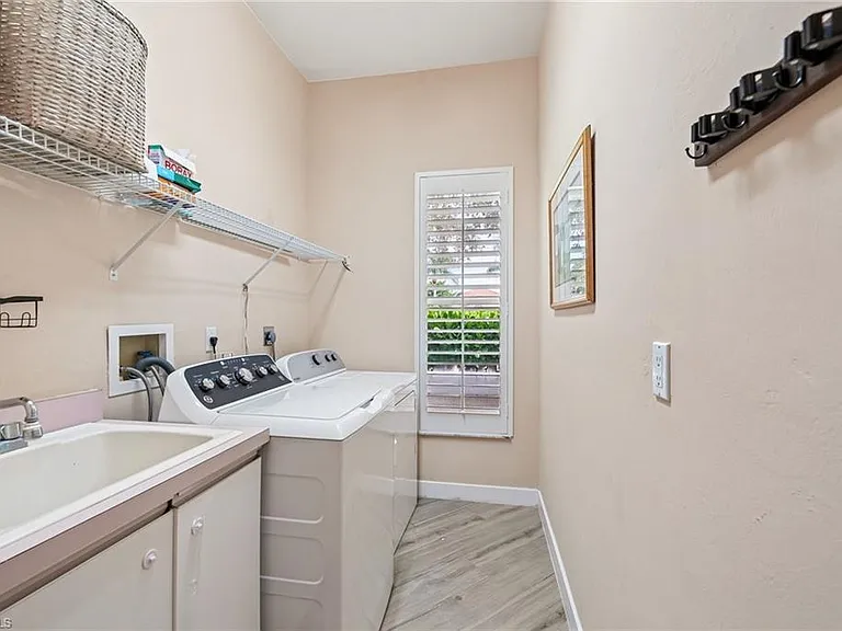 8868 Lely Island Cir — Photo 36
