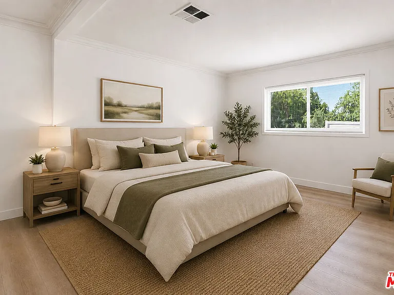 6033 Fallbrook Ave — Photo 27