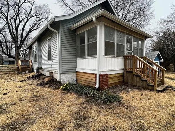 210 N Main St, Archie, MO 64725