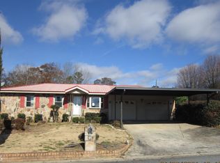 3401 Rocky Dr, Macon, GA 31204