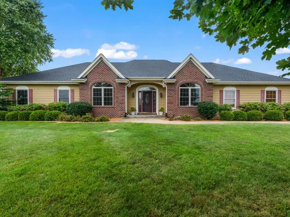 4255 Bell Tower PLACE, Hubertus, WI 53033