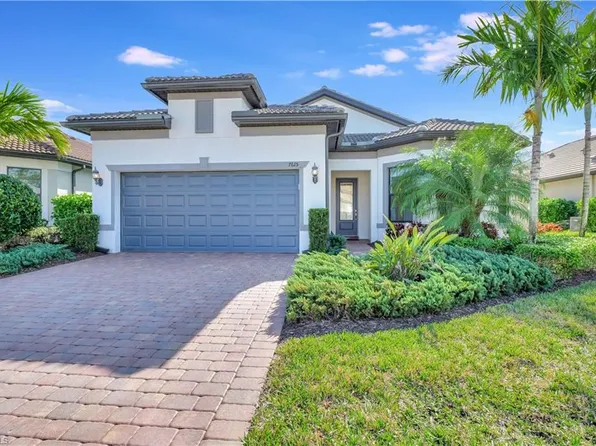 7615 Winding Cypress DR, NAPLES, FL 34114