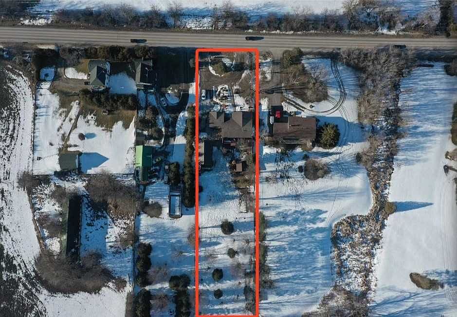 2nd image of 187 Columbus Rd W