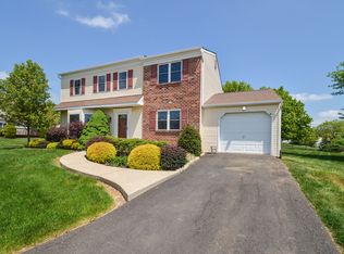 2309 Harrow Cir, Norristown, PA 19403