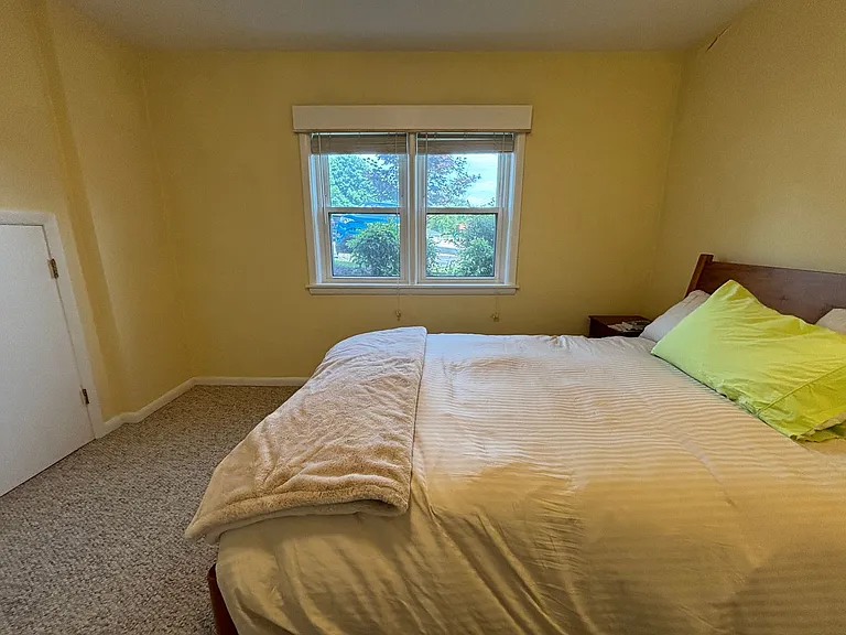 5180 Winterberry Ct — Photo 32