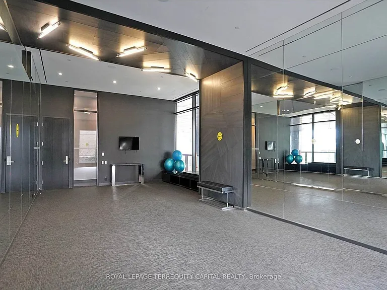 125 Peter St #2308 — Photo 36