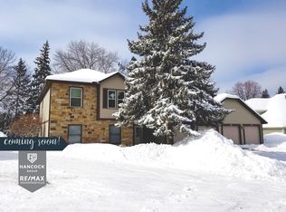 6980 Langford Ct, Edina, MN 55436