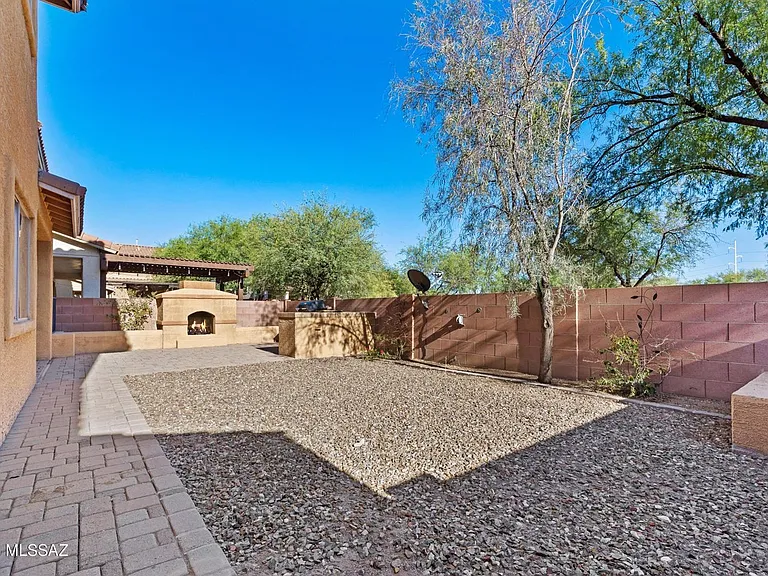 1605 W Homecoming Way — Photo 6