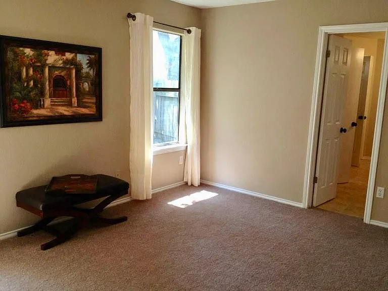 12912 Covington Trl — Photo 15