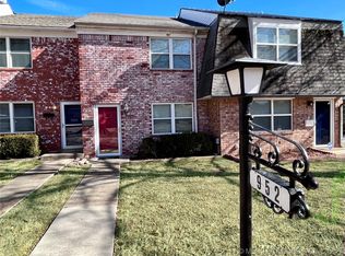 952 Manor Mall, Ardmore, OK 73401