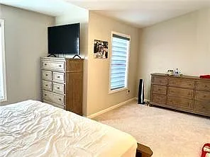 2068 Executive Dr — Photo 9