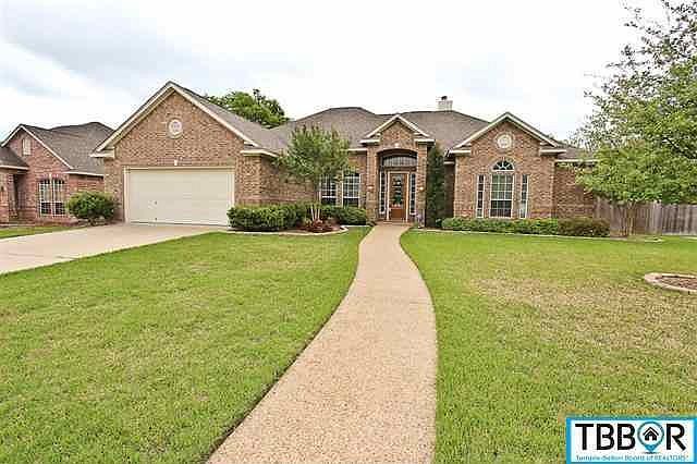 1st image of 2303 Fox Glen Ln